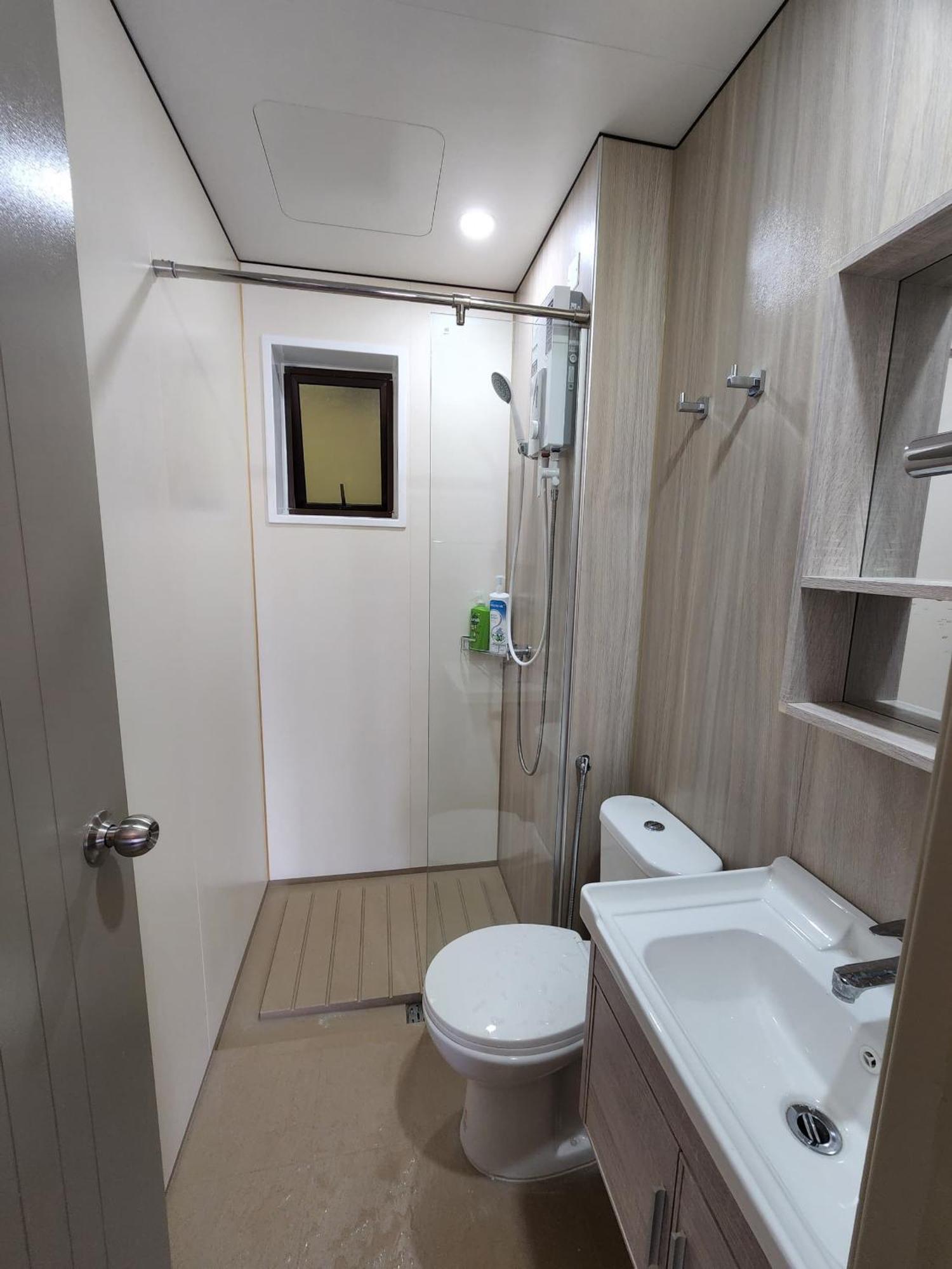 Youth Apartment *