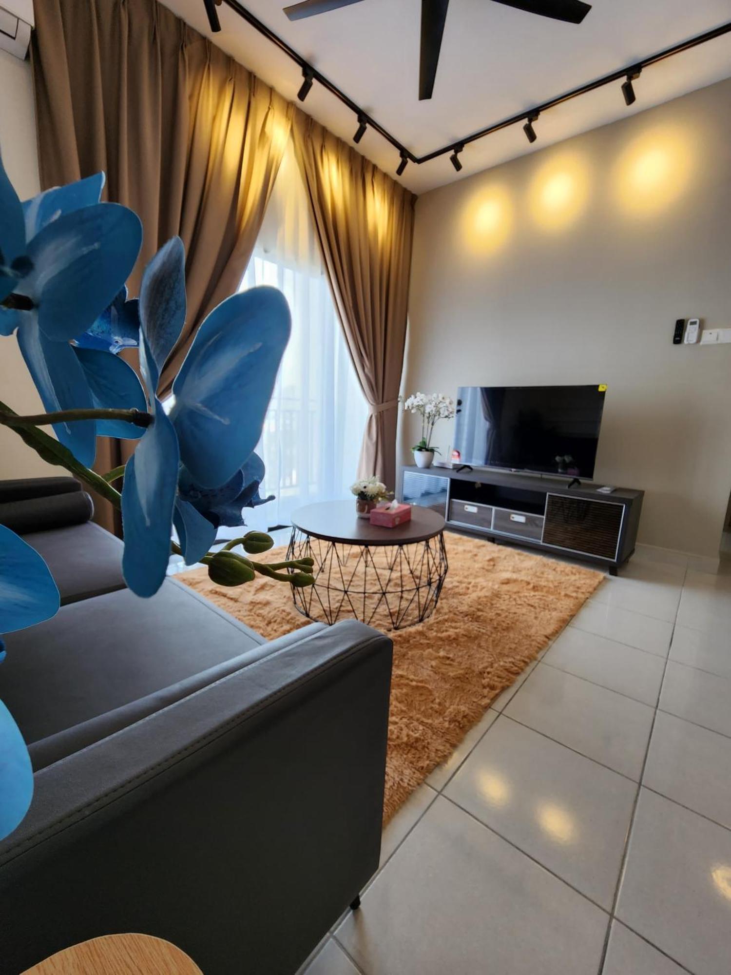 Apartment Youth Nilai